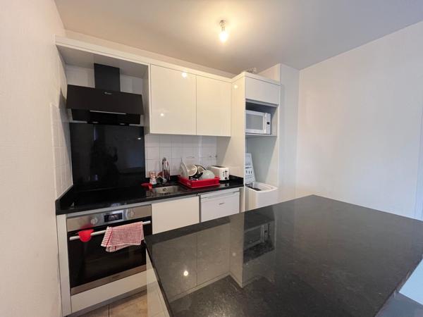 Appartement T2 avec terrasse et parking privé