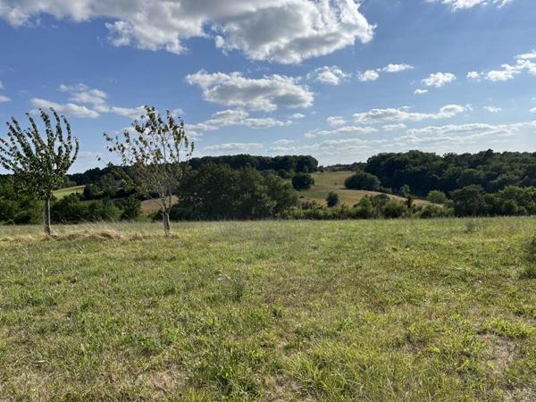 Maison à vendre |  Biras |  7 pièces | 180 m²