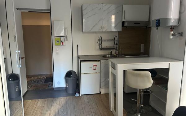 Appartement à vendre    2 pièces • 20 m2 Nice