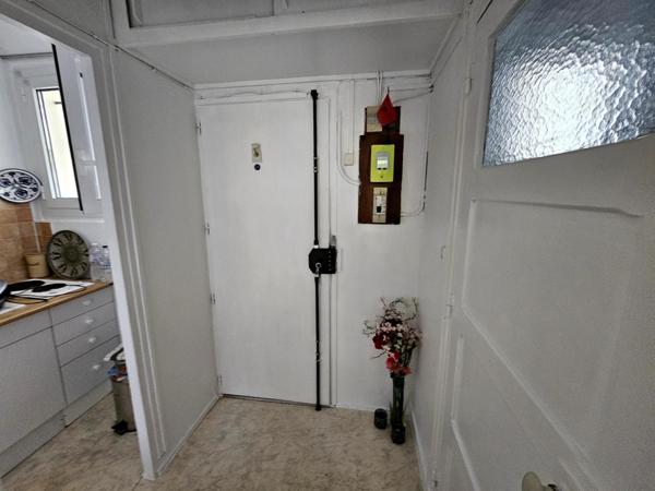 Appartement à AUBERVILLIERS, 93300 - 2 pièces 22m²