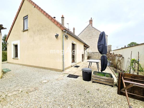 Maison à Les Villages Vovéens, 28150 - 4 pièces 108m²