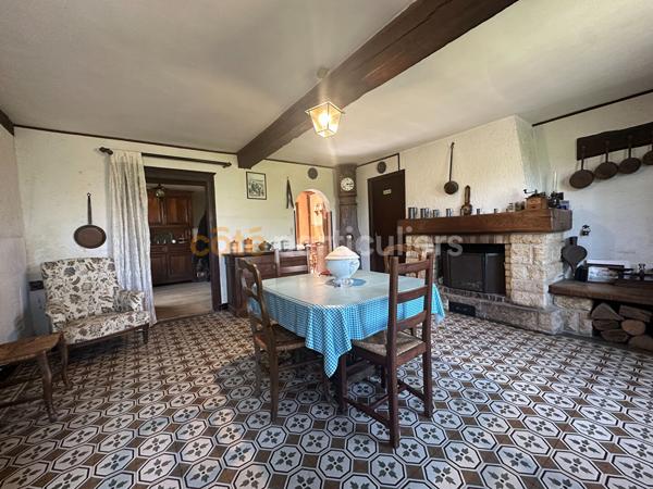 Vente
                Maison87 m² - 4 Pièces -
                    HAM (80400)