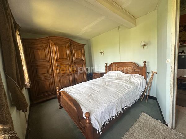Vente
                Maison87 m² - 4 Pièces -
                    HAM (80400)