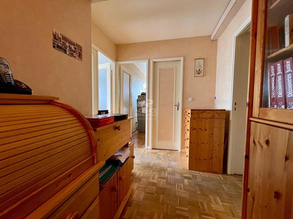 Appartement Houilles 5 pièce(s) 113 m2 €285 000 ** - Référence 905
