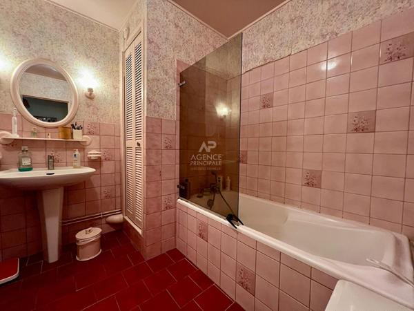 Appartement Houilles 5 pièce(s) 113 m2 €285 000 ** - Référence 905