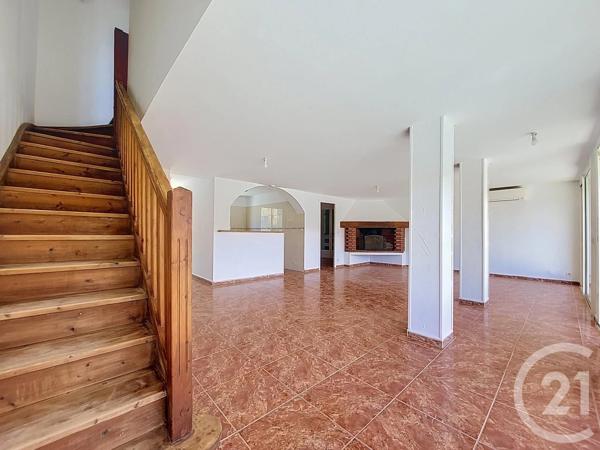 Maison à vendre  6 pièces - 122 m 2   LE BARCARES  - 66