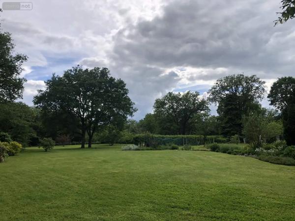 Achat - Maison Saint-Benoît 86280 7 pièces 237 m 2 13600 m 2