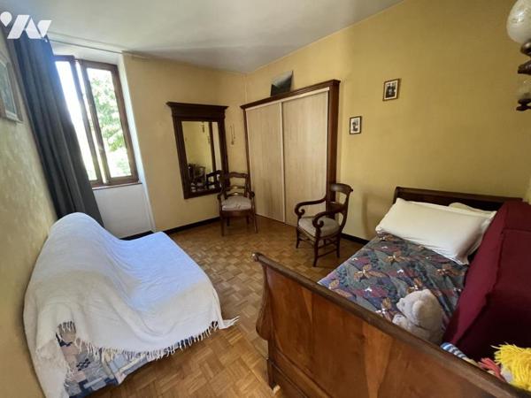 MAISON DE VILLE à DIE