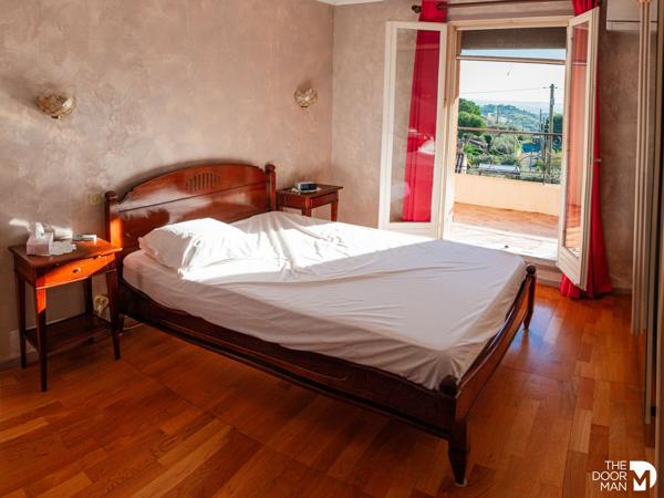 Villa - Vendu - 123 m² - SAINT-LAURENT-DU-VAR | The Door Man