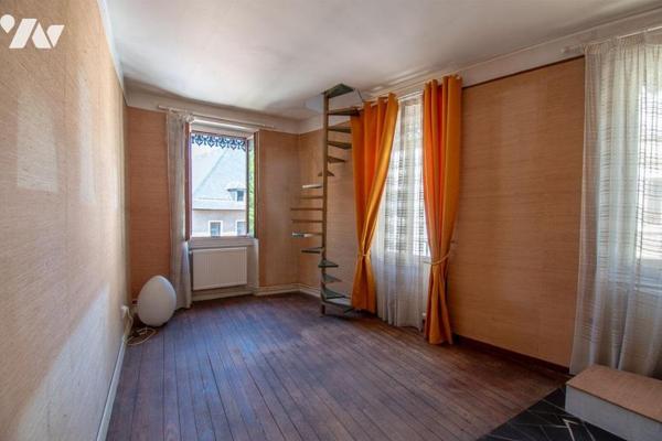 Appartement T4 de 75,37 m² (Carrez) à fort potentiel – Dernier étage & Grenier privatif