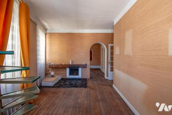 Appartement T4 de 75,37 m² (Carrez) à fort potentiel – Dernier étage & Grenier privatif