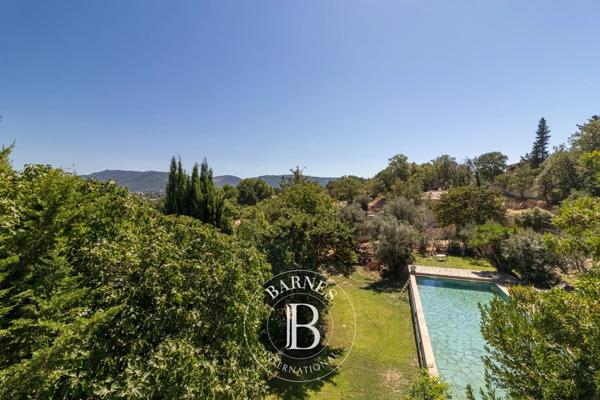 Aubagne, Maison 4 Chambres -  195 m² à vendre