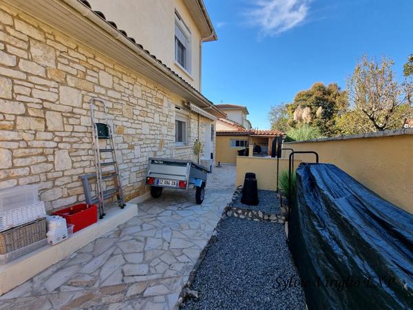 Maison de charme de 129 m². Terrain de 336 m². Au coeur de Bergerac.