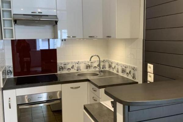 Location - Appartement 2 pièces 45 m 2 LE MANS (72000)
