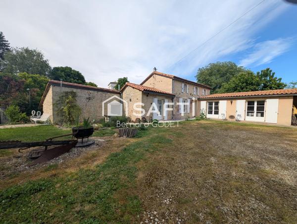 Maison entièrement rénovée avec jardin et parc