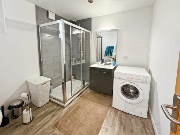 Saint Etienne du Rouvray centre Maison 6 pièces + studio - 110 M2