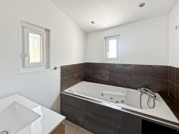Maison Aix Les Milles