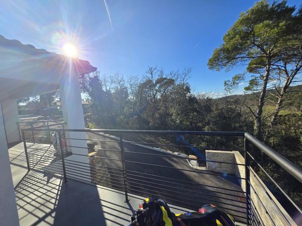 Flassans-sur-Issole (83340) VILLA CONTEMPORAINE D'EXCEPTION - 2022 - 195,19 m² + garage - Piscine - Domaine recherché