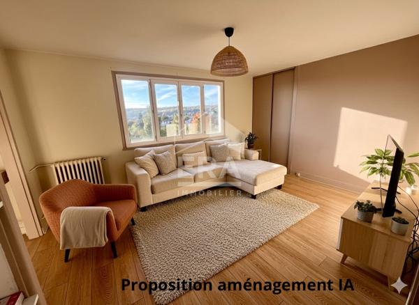 À vendre : Appartement 4 pièces avec balcon et cave LES CLAYES/BOIS proche gare  