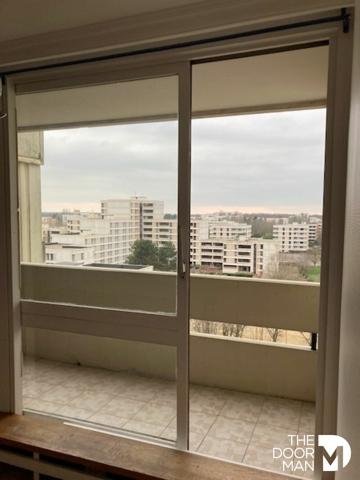 Appartement - À vendre - 65 m² - ELANCOURT | The Door Man