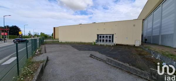 Boutique/Local commercial à vendre 1 000 m² Pont-Sainte-Marie