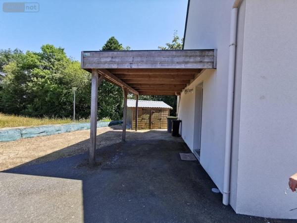 Maison à vendre à Bégard dans les Côtes-d'Armor (22140), ref : 22102-2047