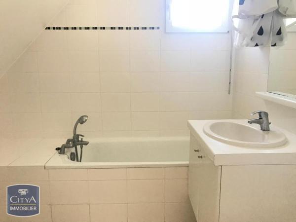 Appartement à louer 2 pièces 41.2m²