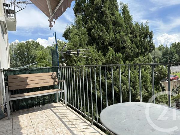 Appartement T2 à vendre  2 pièces - 60,73 m 2   FONTAINE  - 38