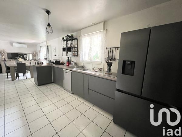 Maison à vendre 8 pièces 118 m² Bazoches-sur-le-Betz