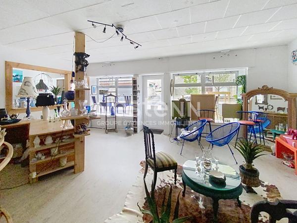 Local commercial dans le centre de Tence