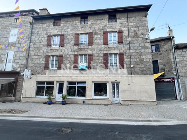 Local commercial dans le centre de Tence