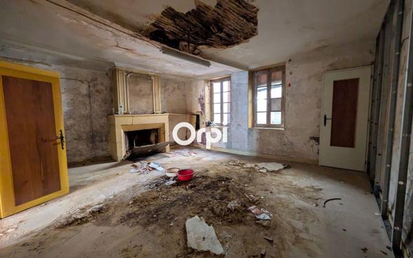 Maison à vendre    1 pièce • 54,87 m2 Joinville