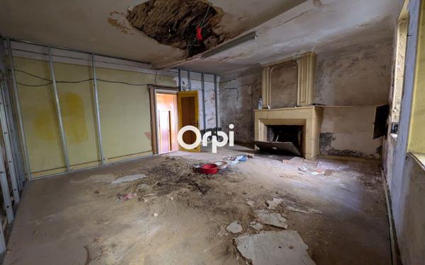 Maison à vendre    1 pièce • 54,87 m2 Joinville