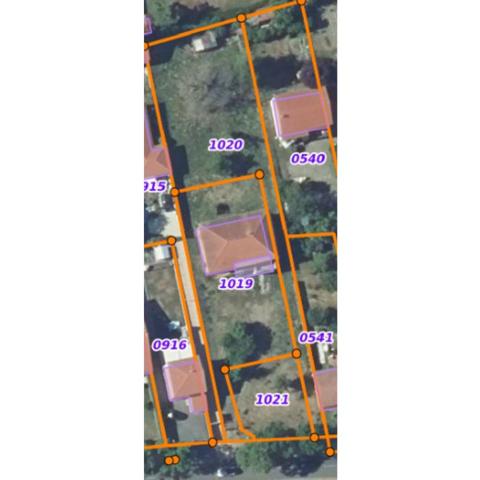 Terrain Riom 1054 m2