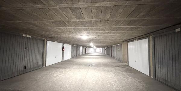 Bel appartement T3 - Vue dégagée Très lumineux - De beaux volumes - double garage - Chambéry centre