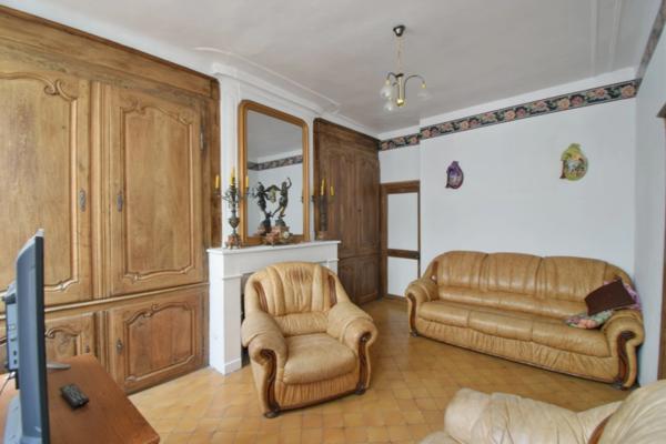 Maison atypique en plein cœur de Bar-le-Duc – Proche de tout, prête à révéler son potentiel