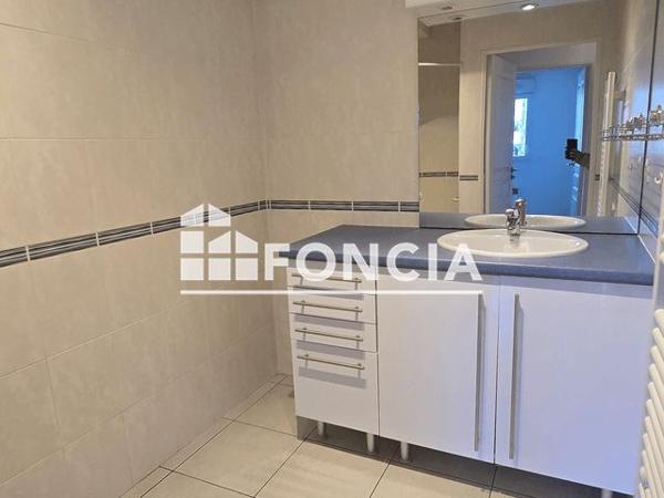 Location Appartement 3 pièces 74.9 m² - 38 AVENUE D'ESPAGNE Anglet 64600