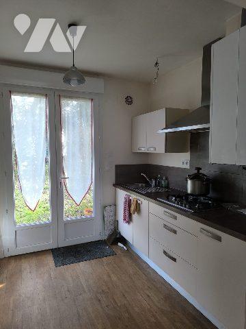 MAISON DE VILLE 3-4 CHAMBRES JARDINET