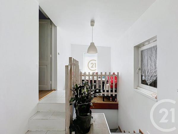 Maison à vendre  5 pièces - 160 m 2   GRIGNY  - 69