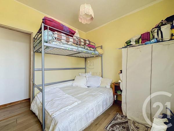 Maison à vendre  5 pièces - 160 m 2   GRIGNY  - 69