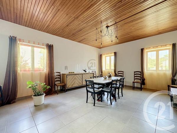 Maison à vendre  5 pièces - 160 m 2   GRIGNY  - 69