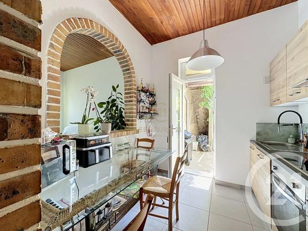 Maison à vendre  5 pièces - 160 m 2   GRIGNY  - 69
