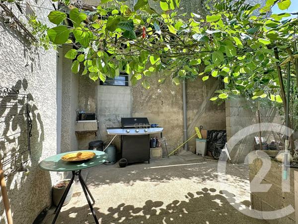 Maison à vendre  5 pièces - 160 m 2   GRIGNY  - 69