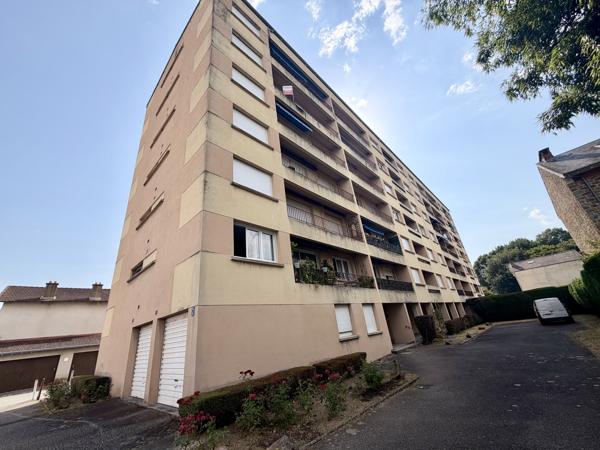 Appartement
         4 pièces
        - 88 m² 83 000 € *