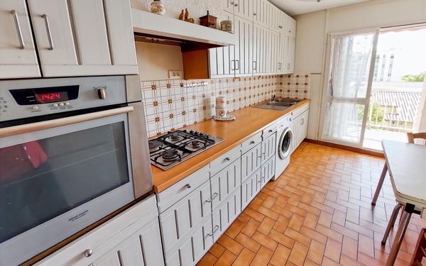 Appartement à vendre    4 pièces •  Manosque