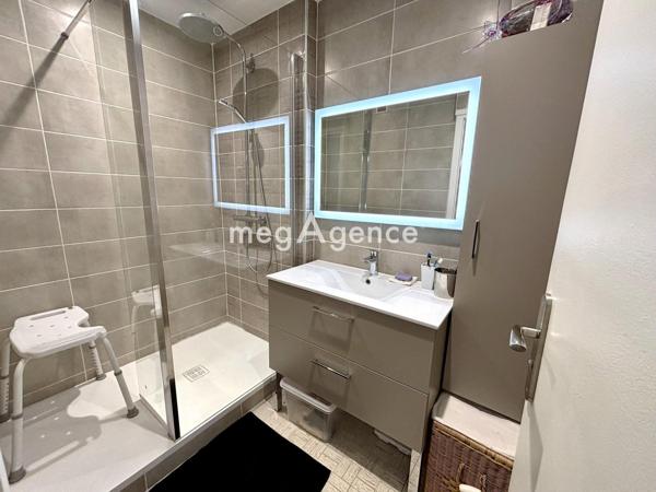 Appartement à LYON 3E ARRONDISSEMENT, 69003 - 2 pièces 54m²