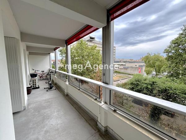 Appartement à LYON 3E ARRONDISSEMENT, 69003 - 2 pièces 54m²