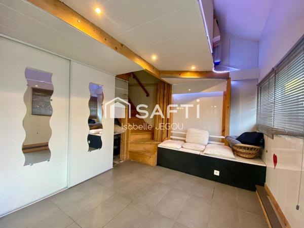 LOCAL COMMERCIAL à La Teste de Buch + BUREAUX 58m² et appartement supplémentaire 70m²