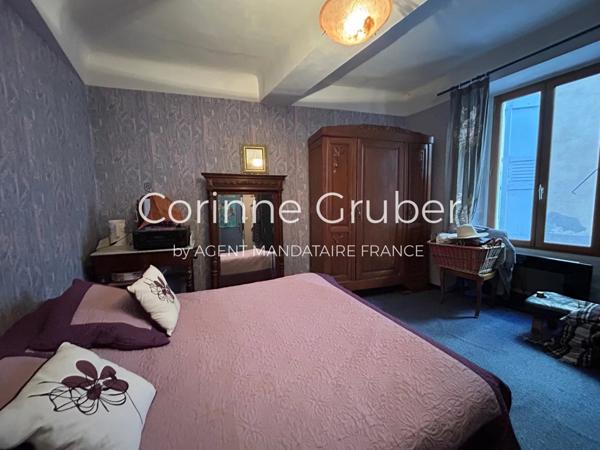 Immobilier Digne-les-Bains (04000) – Maison de village 140m2 – 171 000 €