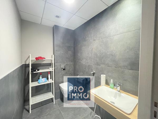 Local commercial Clermont Ferrand 85 m2 - Pro Immo